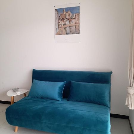 Appartement Lumineux Sur Les Canaux روساس المظهر الخارجي الصورة